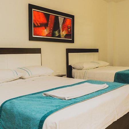 Hotel Manantial Buga Extérieur photo